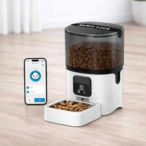 Smart automatic cat feeders with app controlled